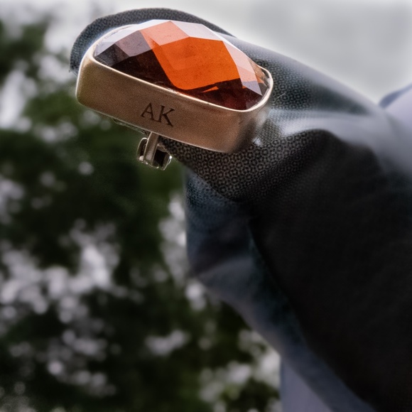 Square Clip Earrings - Picture 3 of 4